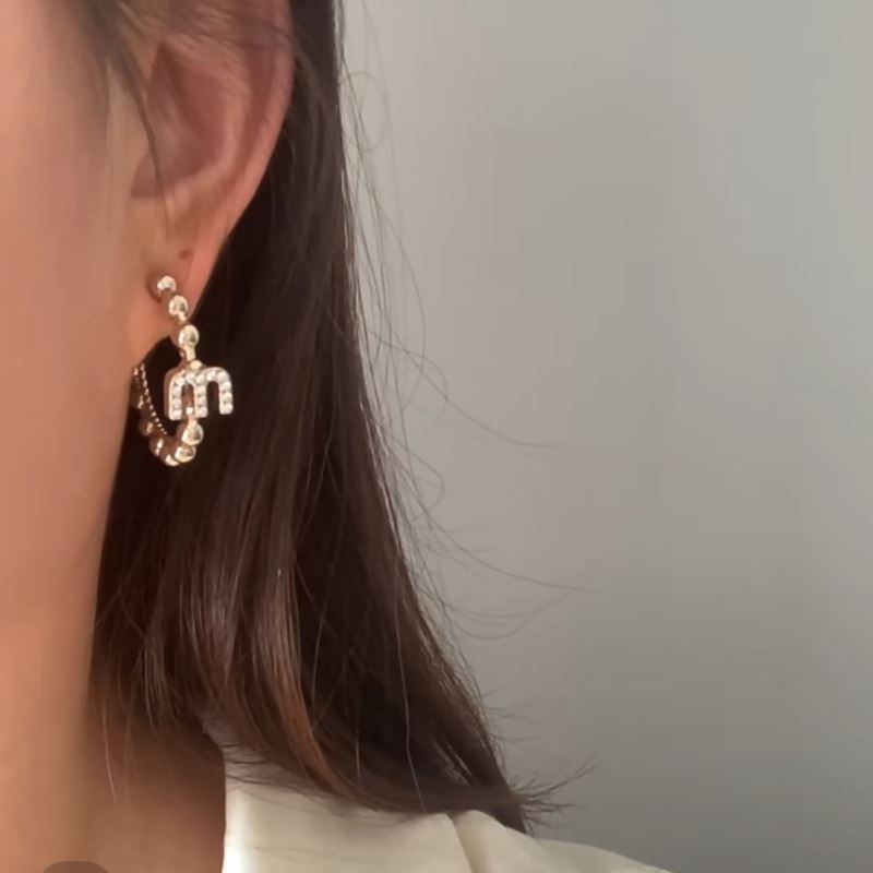 MIU MIU